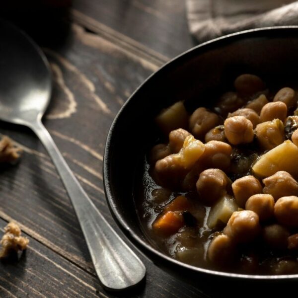 Vegan Chickpea Curry Recipe, a super nutritious meal. 